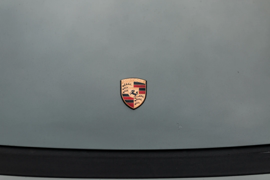 1988 Porsche 911 Carrera 3.2 - Image 28 of 31