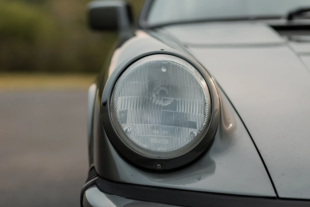 1988 Porsche 911 Carrera 3.2 - Image 25 of 31