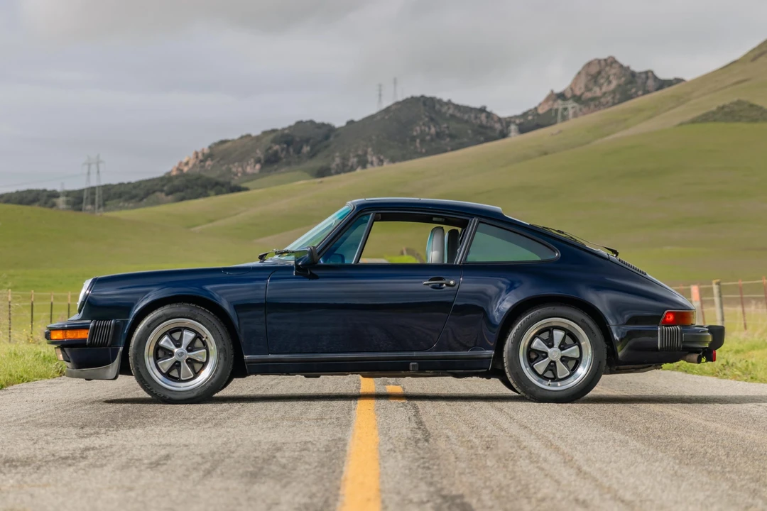 1988 Porsche 911 Carrera 3.2 - Image 3 of 31