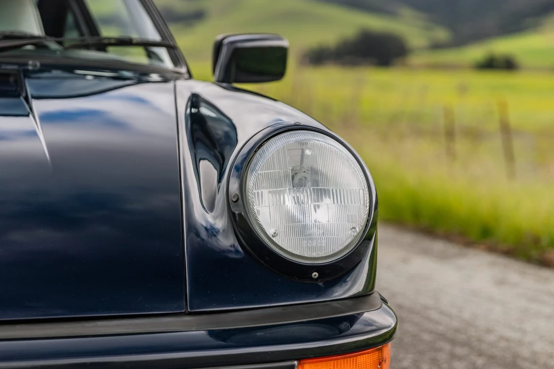 1988 Porsche 911 Carrera 3.2 - Image 30 of 31