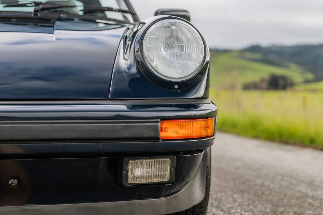 1988 Porsche 911 Carrera 3.2 - Image 28 of 31