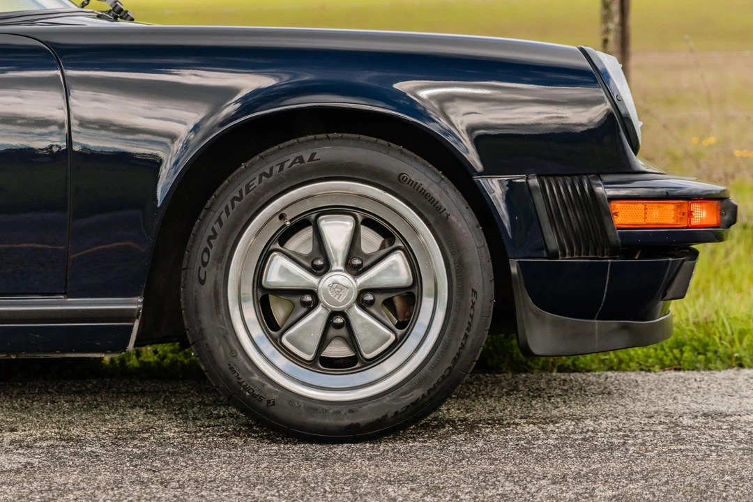1988 Porsche 911 Carrera 3.2 - Image 23 of 31