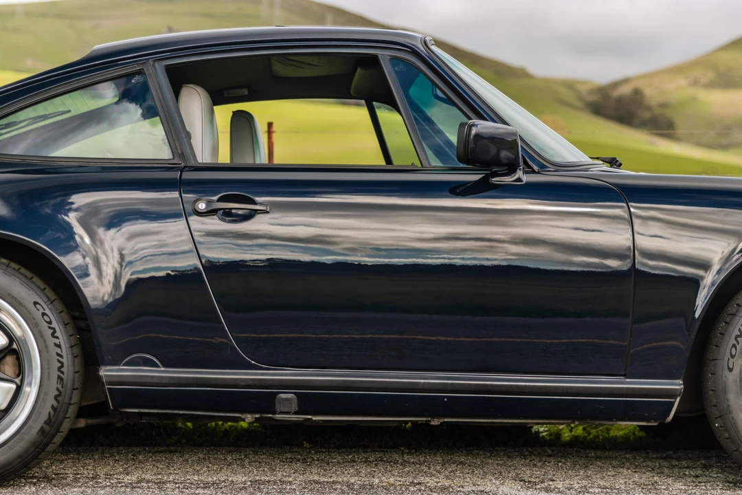 1988 Porsche 911 Carrera 3.2 - Image 22 of 31