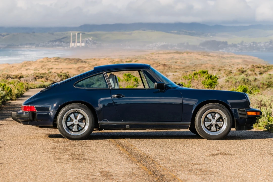 1988 Porsche 911 Carrera 3.2 - Image 14 of 31