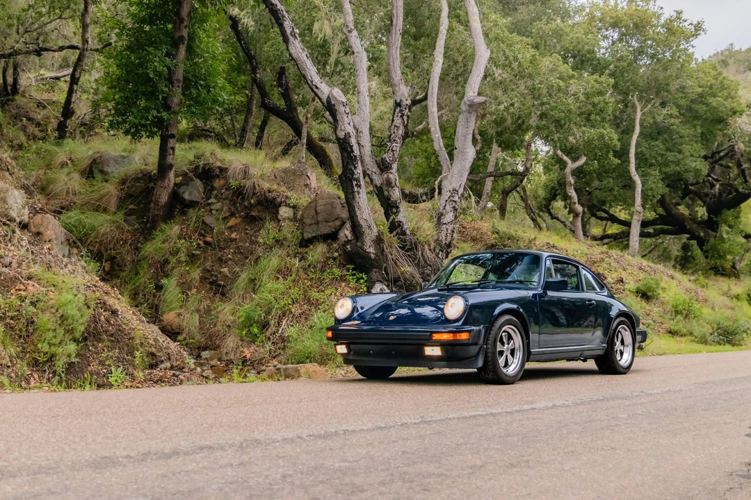 1988 Porsche 911 Carrera 3.2 - Image 19 of 31