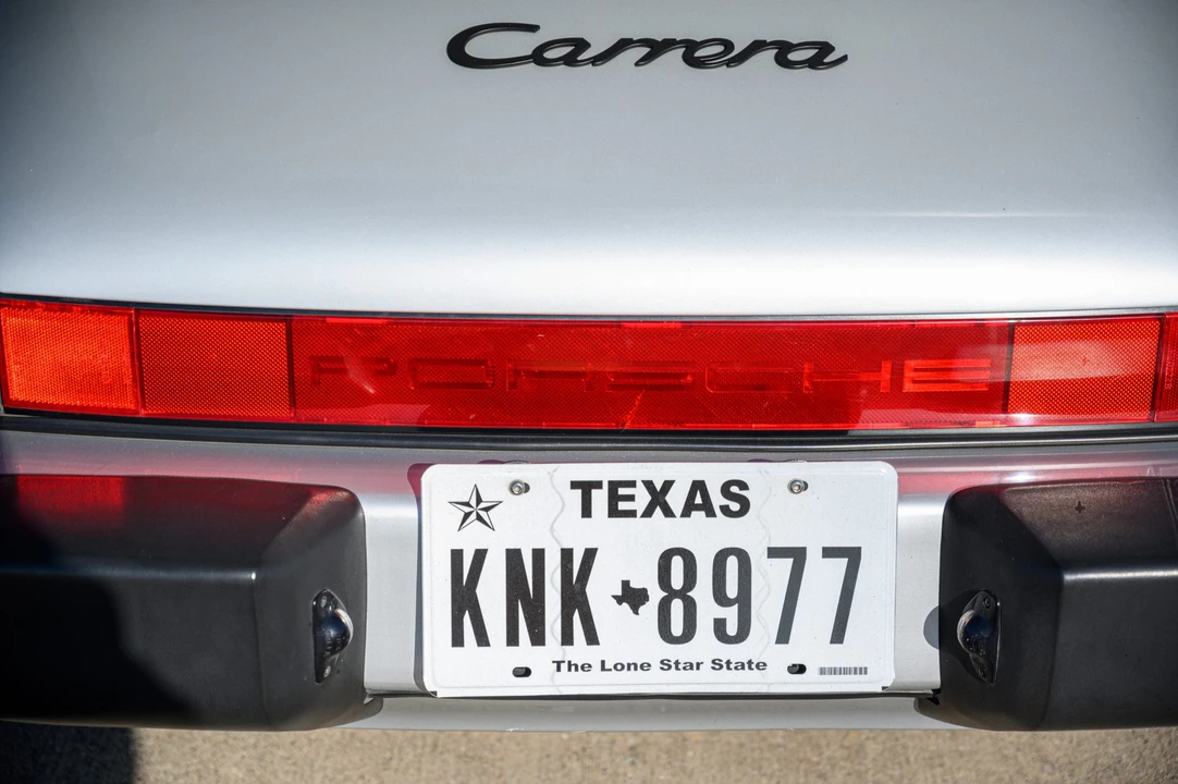 1988 Porsche 911 Carrera 3.2 - Image 23 of 31