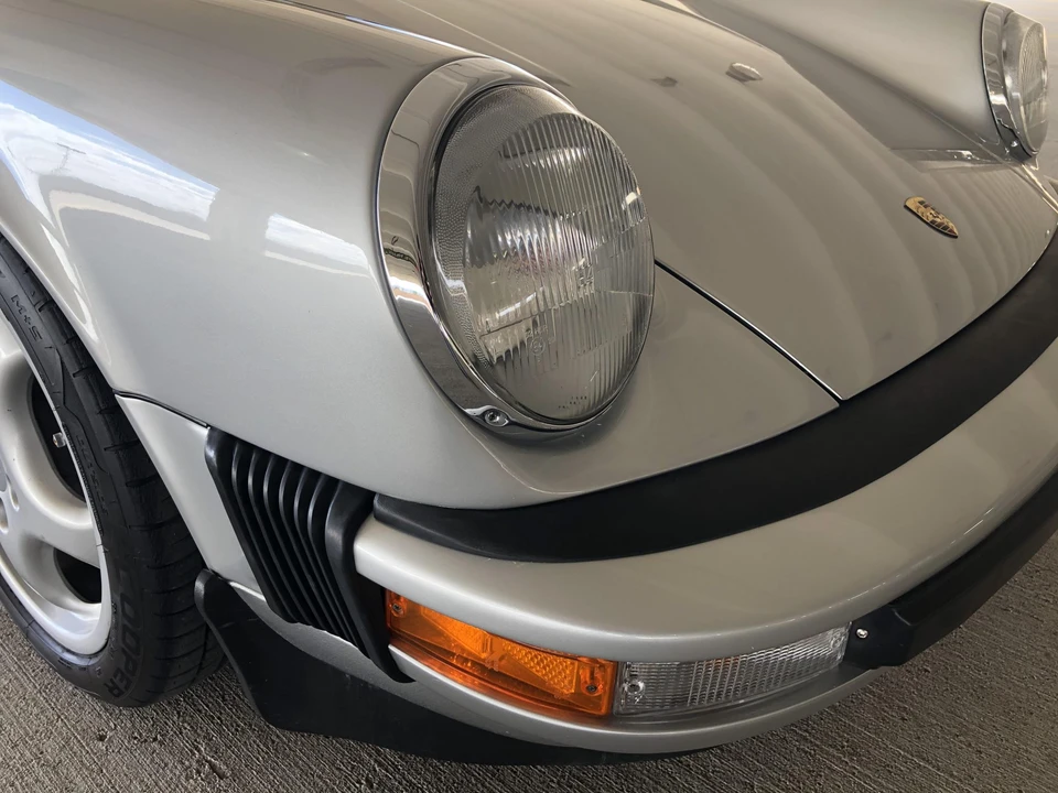 1988 Porsche 911 Carrera 3.2 - Image 20 of 31