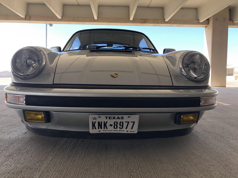 1988 Porsche 911 Carrera 3.2 - Image 9 of 31