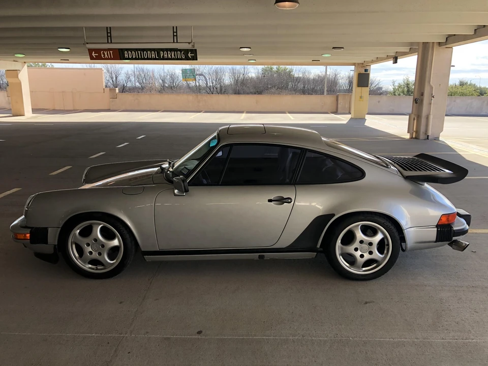 1988 Porsche 911 Carrera 3.2 - Image 14 of 31