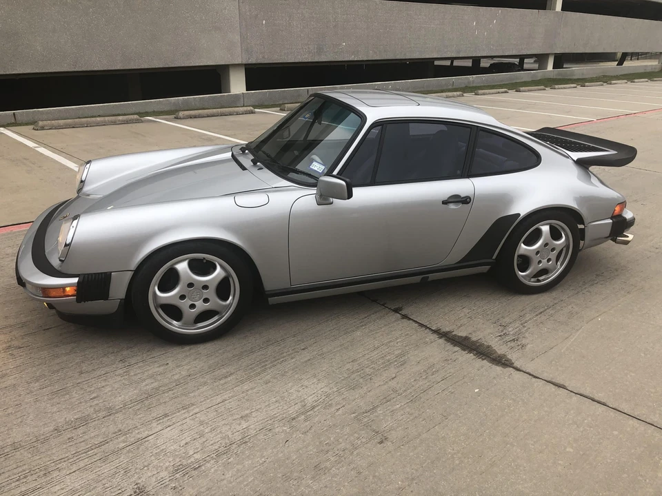 1988 Porsche 911 Carrera 3.2 - Image 12 of 31