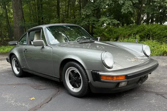 1988 Porsche 911 Carrera Coupe G50