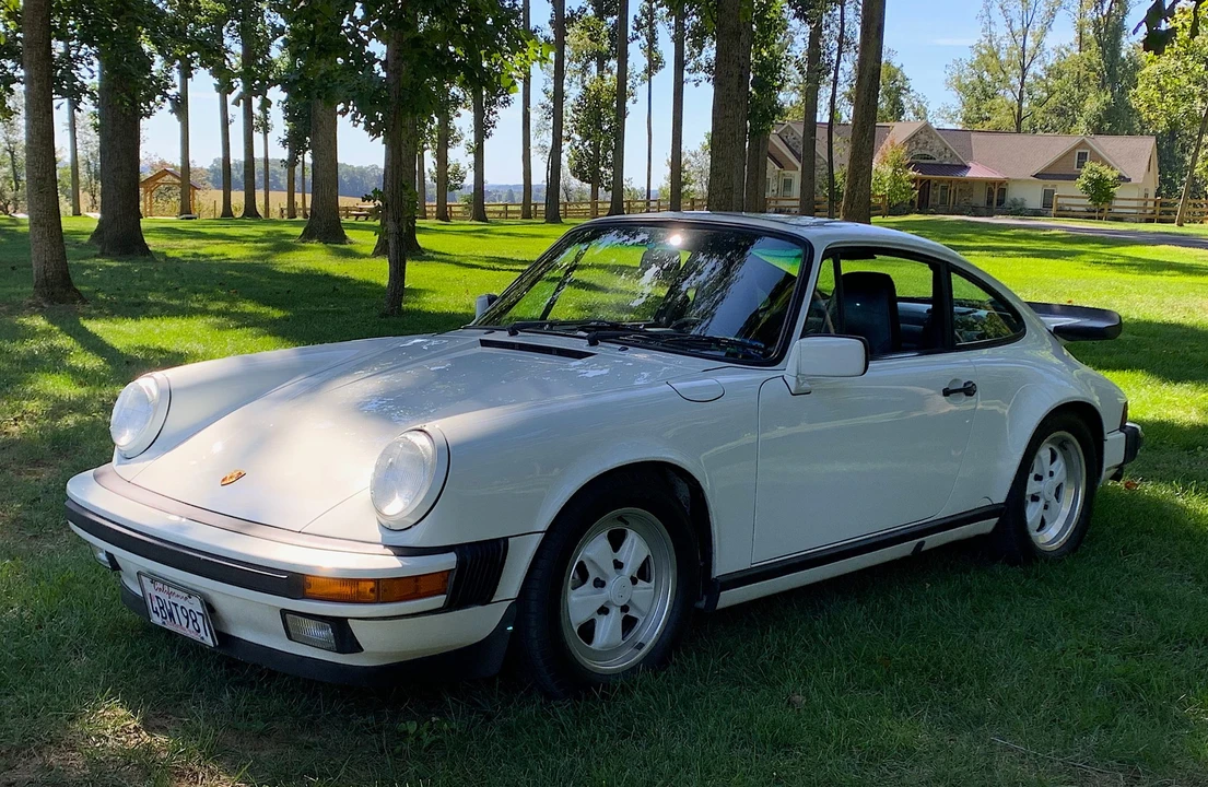 1988 Porsche 911 Carrera 3.2 - Image 3 of 31
