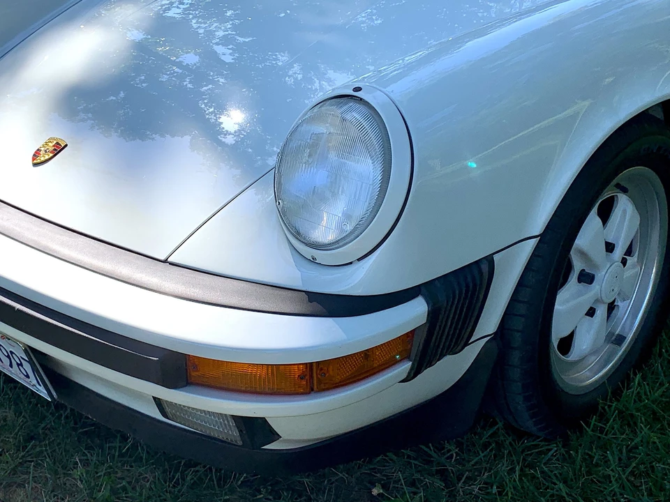 1988 Porsche 911 Carrera 3.2 - Image 17 of 31