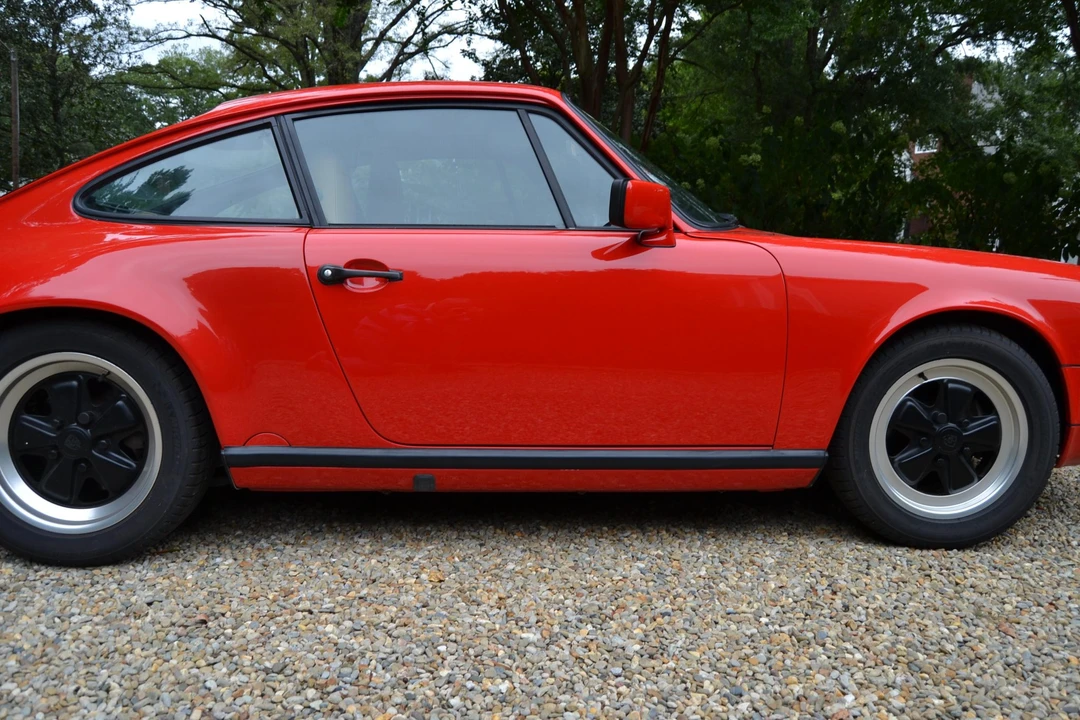 1988 Porsche 911 Carrera 3.2 - Image 7 of 31