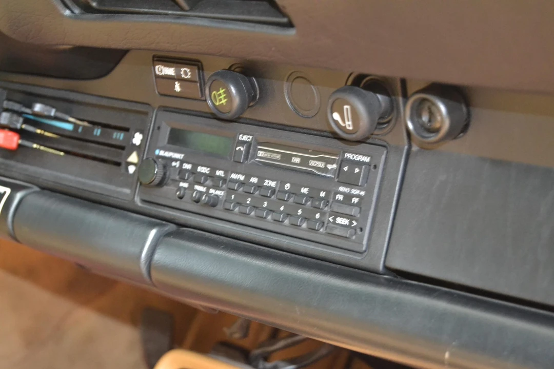1988 Porsche 911 Carrera 3.2 - Image 23 of 31