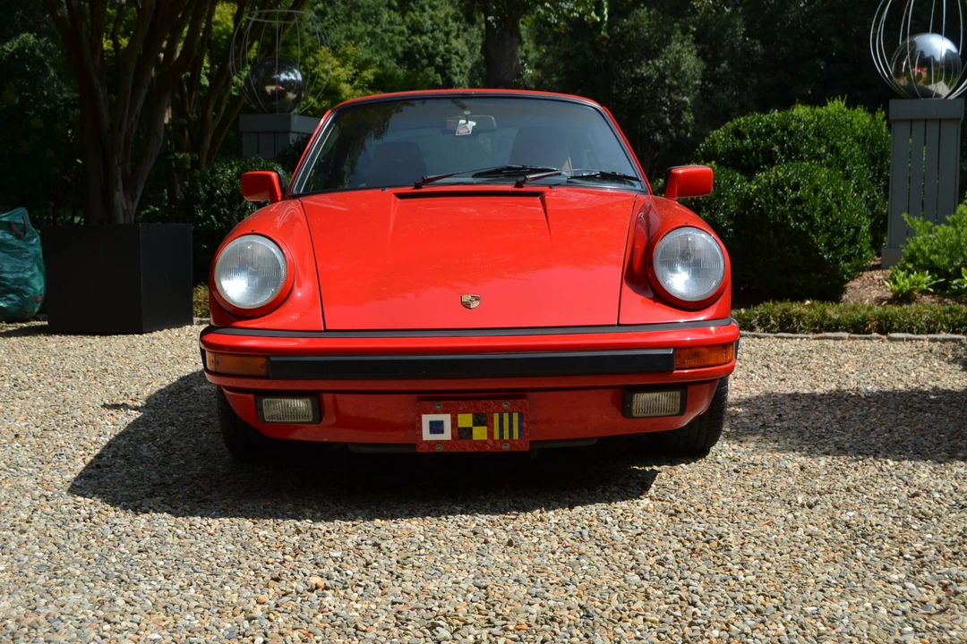 1988 Porsche 911 Carrera 3.2 - Image 4 of 31