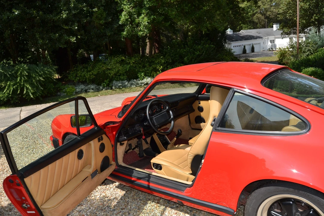 1988 Porsche 911 Carrera 3.2 - Image 15 of 31
