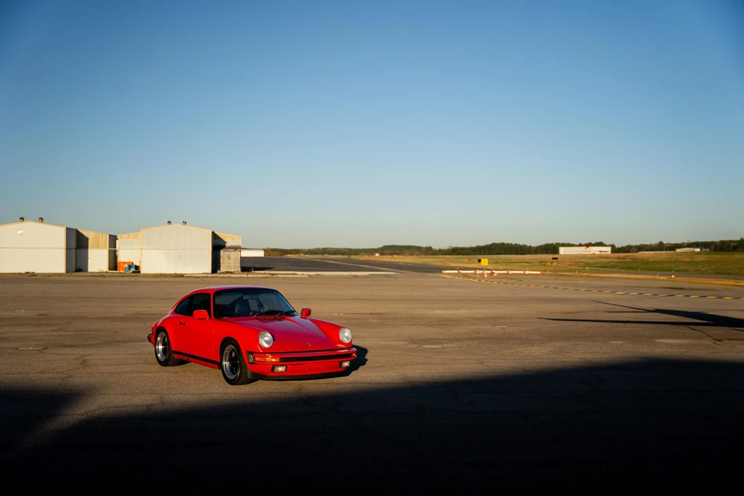 1988 Porsche 911 Carrera 3.2 - Image 14 of 31