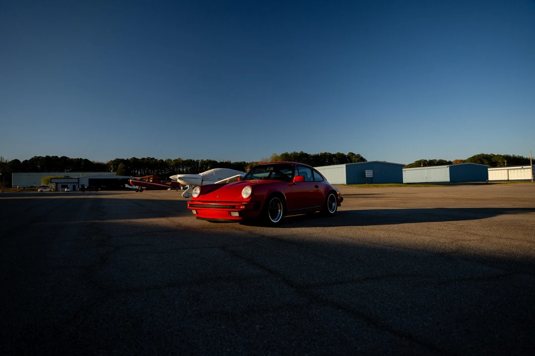 1988 Porsche 911 Carrera 3.2 - Image 17 of 31