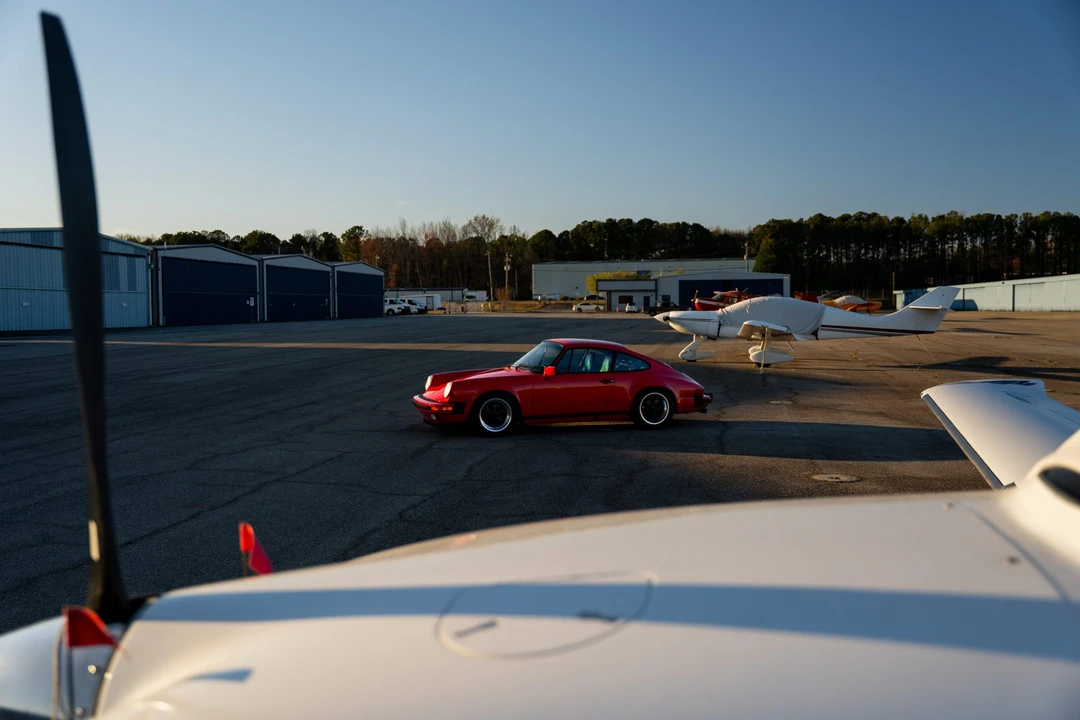 1988 Porsche 911 Carrera 3.2 - Image 20 of 31