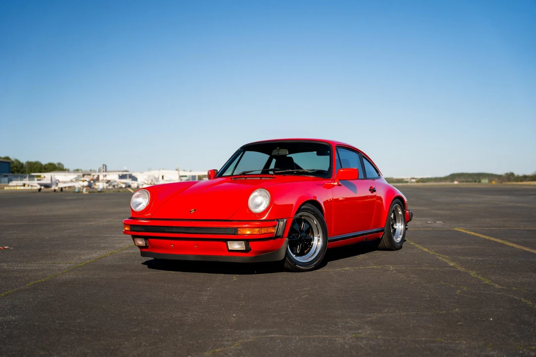 1988 Porsche 911 Carrera 3.2 - Image 4 of 31