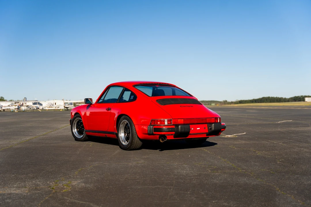1988 Porsche 911 Carrera 3.2 - Image 7 of 31