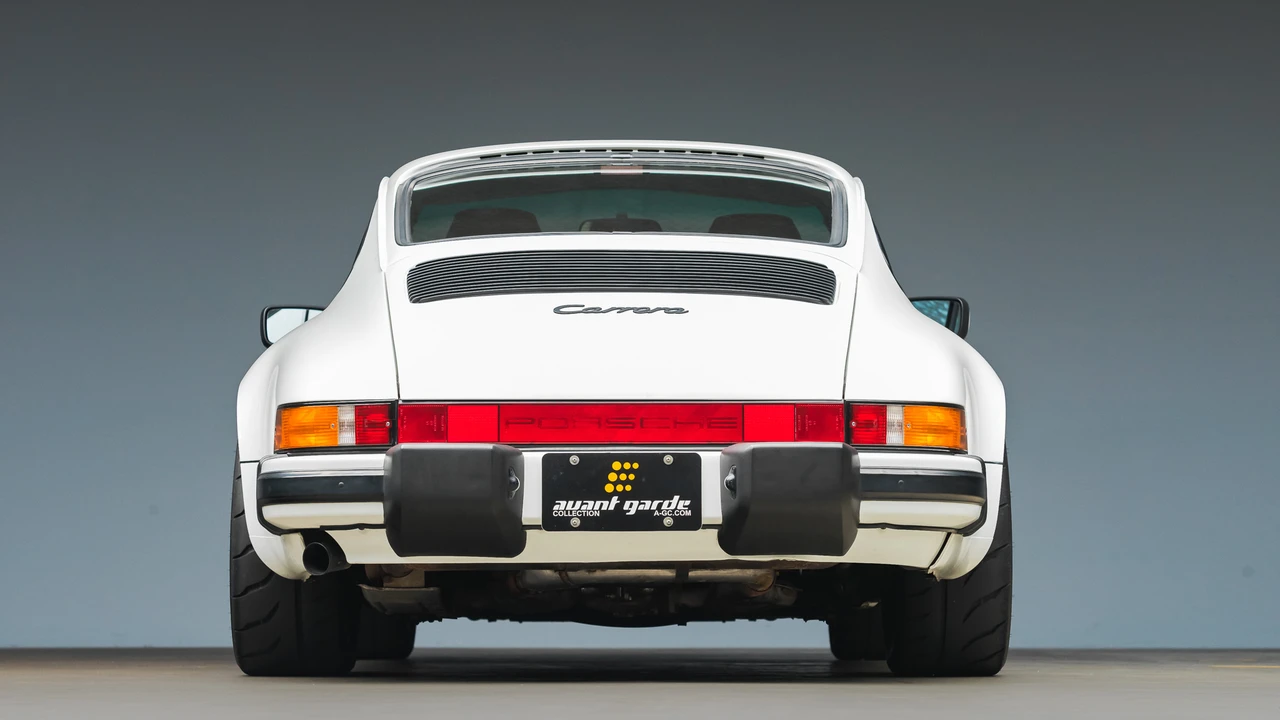1988 Porsche 911 Carrera 3.2 - Image 20 of 31
