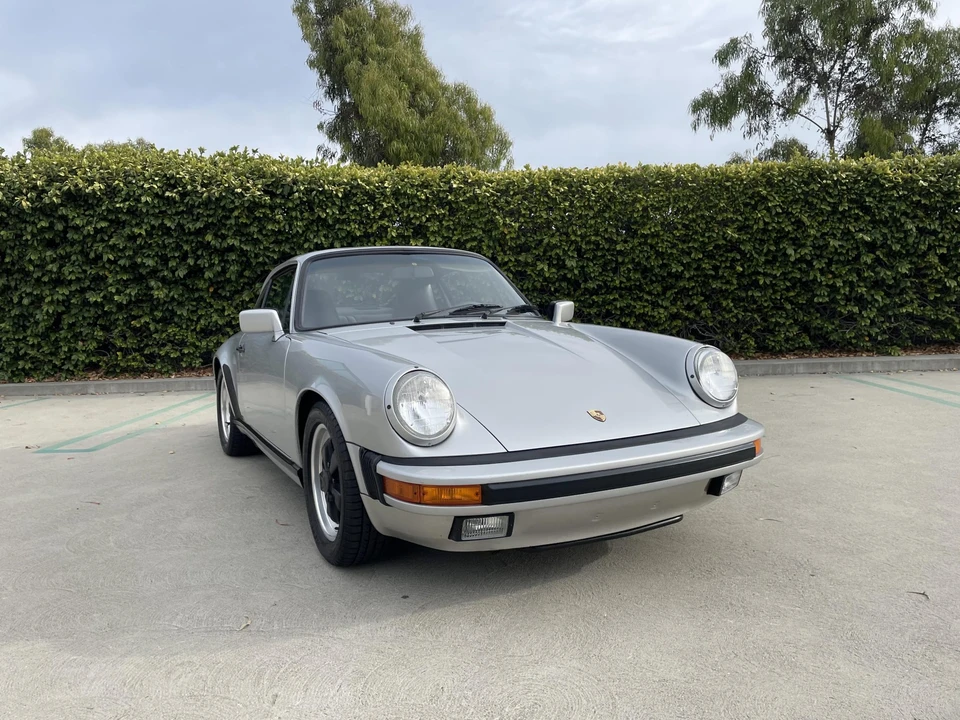 1988 Porsche 911 Carrera 3.2 - Image 5 of 31