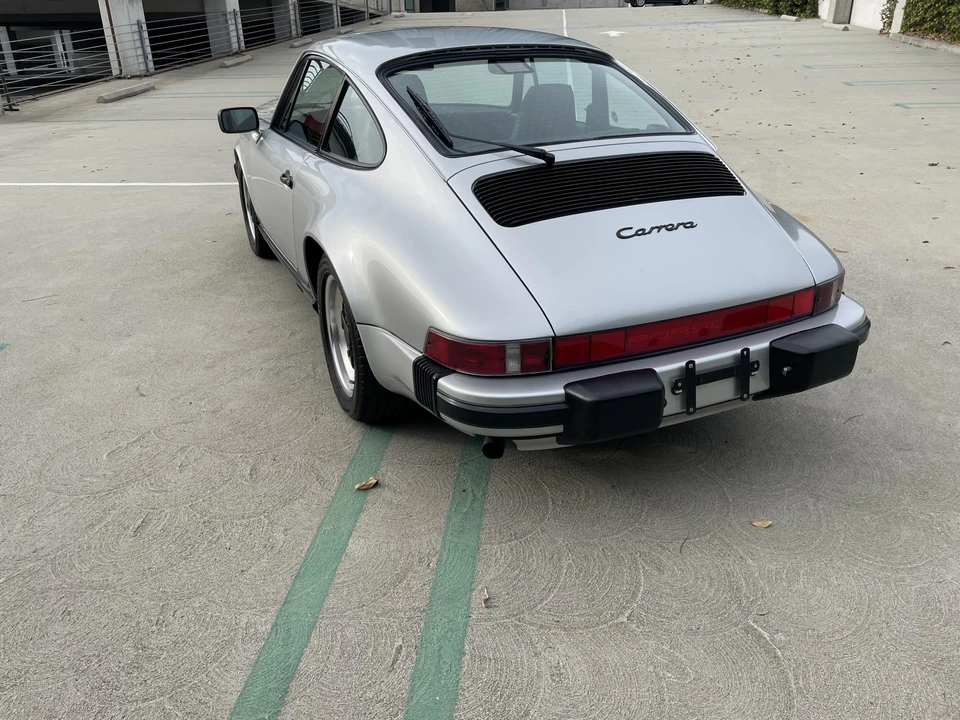 1988 Porsche 911 Carrera 3.2 - Image 22 of 31