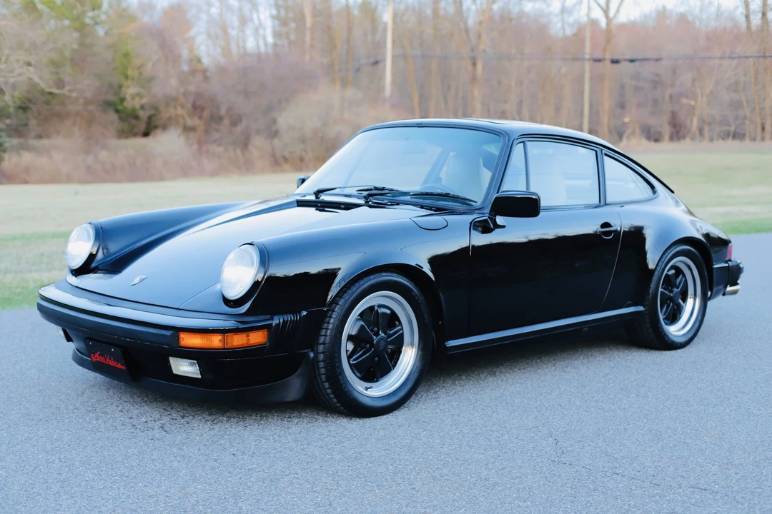 1988 Porsche 911 Carrera 3.2 - Image 8 of 31