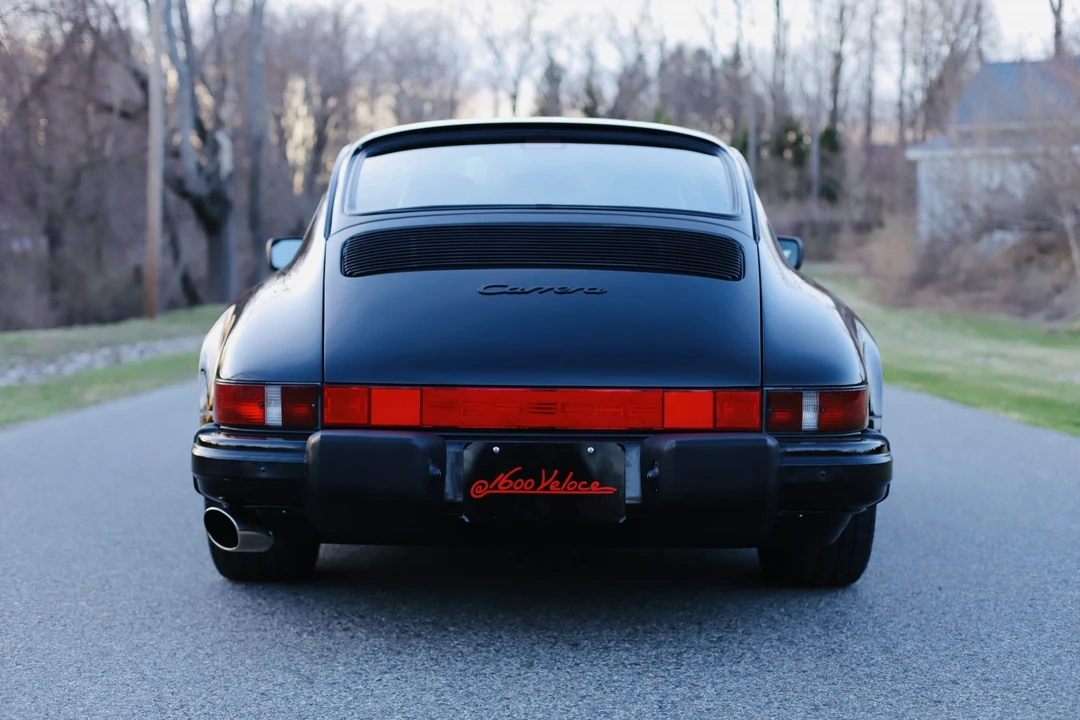 1988 Porsche 911 Carrera 3.2 - Image 23 of 31