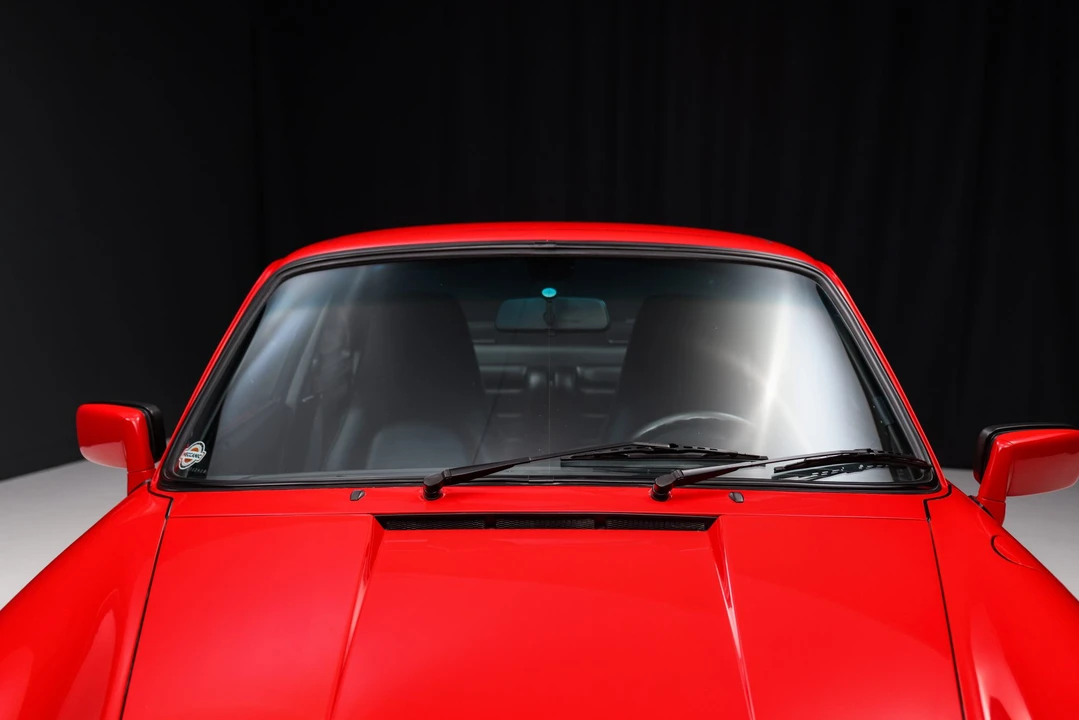 1988 Porsche 911 Carrera 3.2 - Image 26 of 31