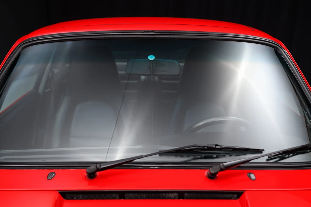 1988 Porsche 911 Carrera 3.2 - Image 29 of 31