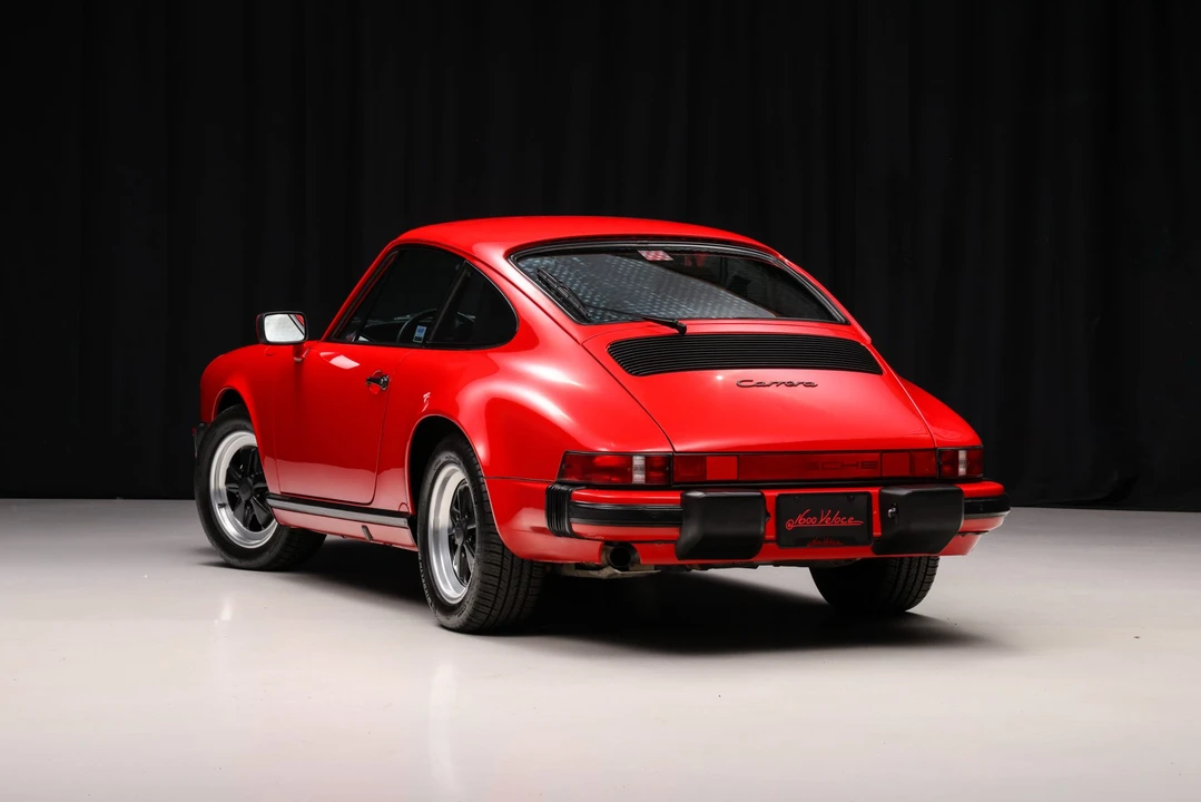 1988 Porsche 911 Carrera 3.2 - Image 10 of 31