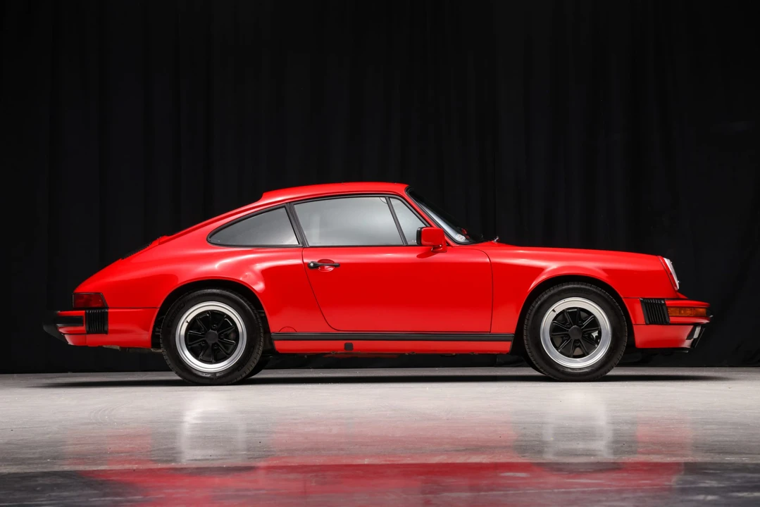 1988 Porsche 911 Carrera 3.2 - Image 19 of 31
