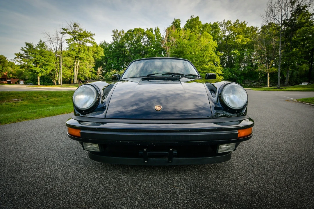 1988 Porsche 911 Carrera 3.2 - Image 9 of 31