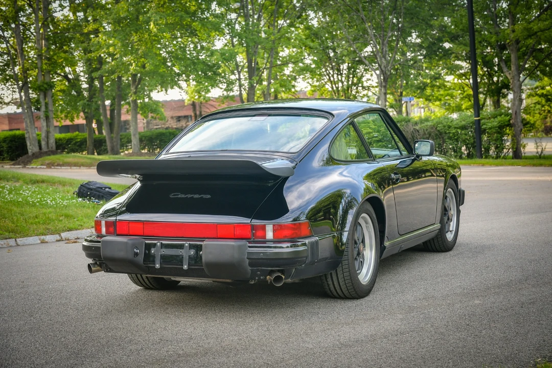 1988 Porsche 911 Carrera 3.2 - Image 6 of 31