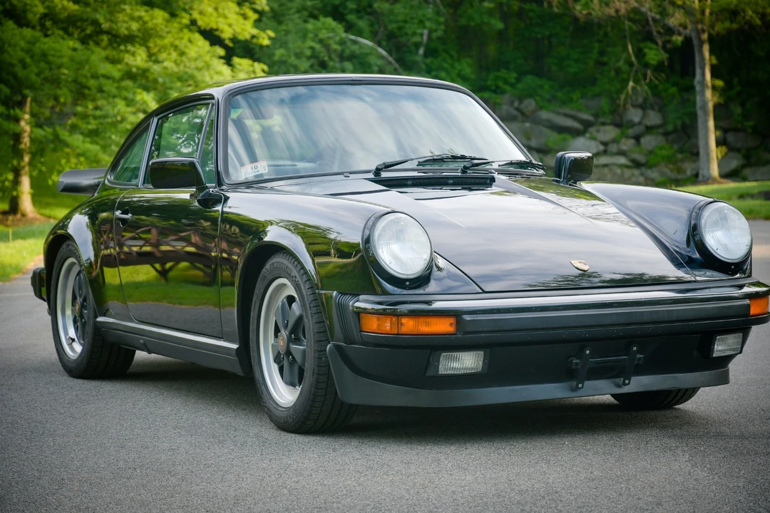 1988 Porsche 911 Carrera 3.2 - Image 3 of 31