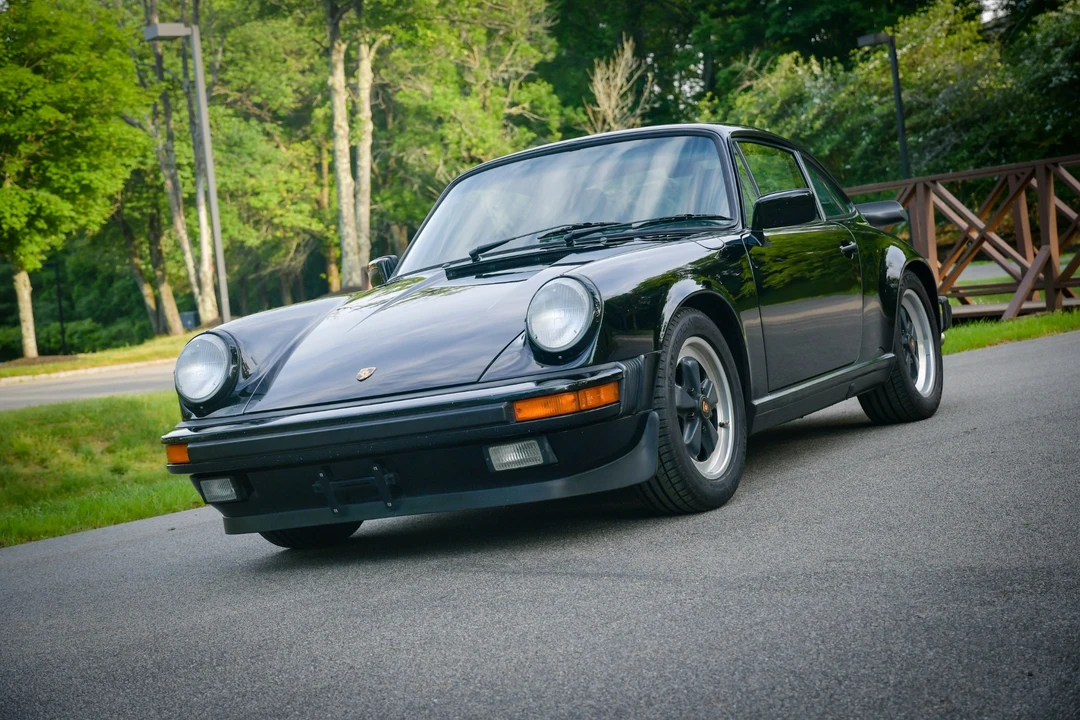 1988 Porsche 911 Carrera 3.2 - Image 11 of 31