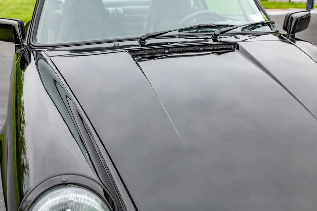1988 Porsche 911 Carrera 3.2 - Image 24 of 31