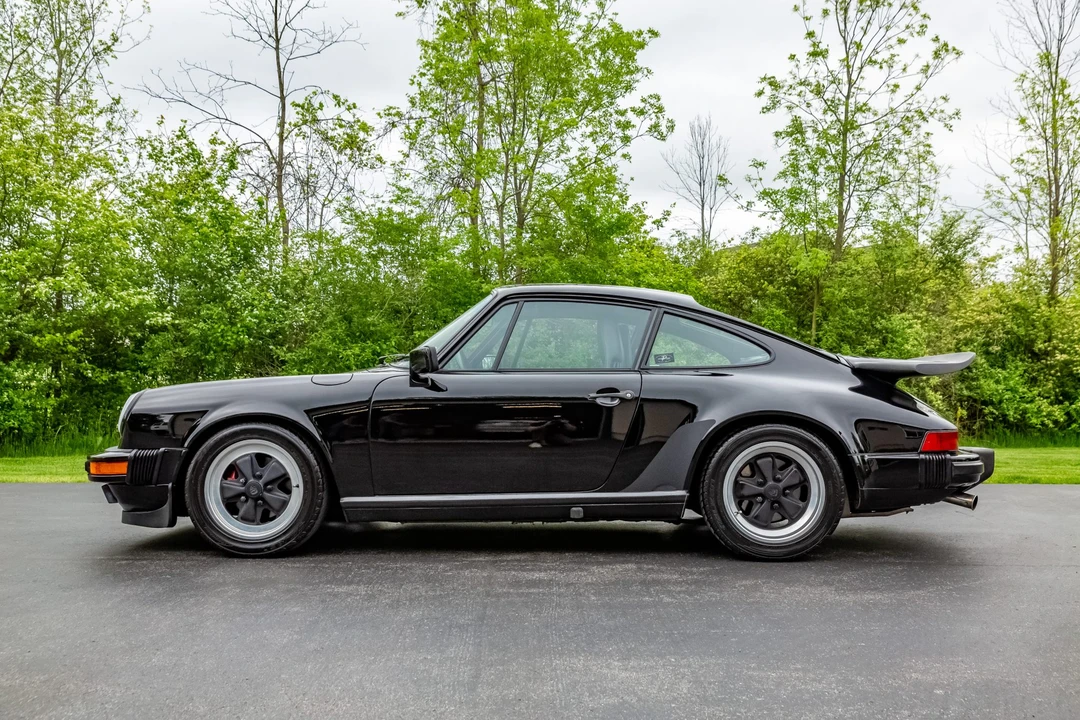 1988 Porsche 911 Carrera 3.2 - Image 5 of 31