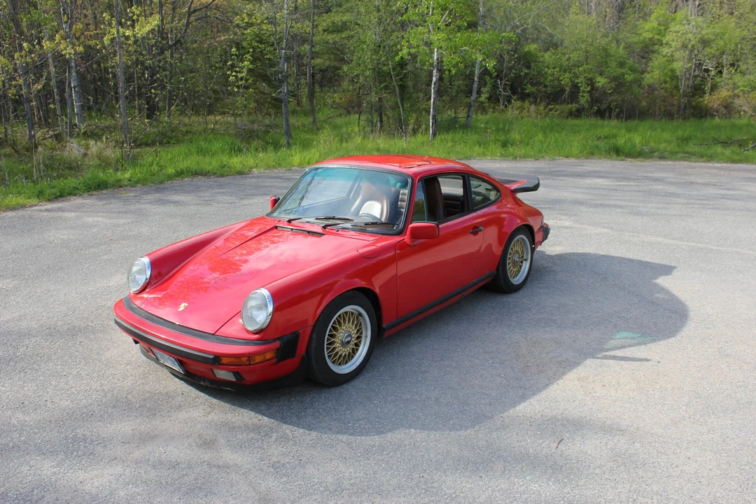 1988 Porsche 911 Carrera 3.2 - Image 4 of 31