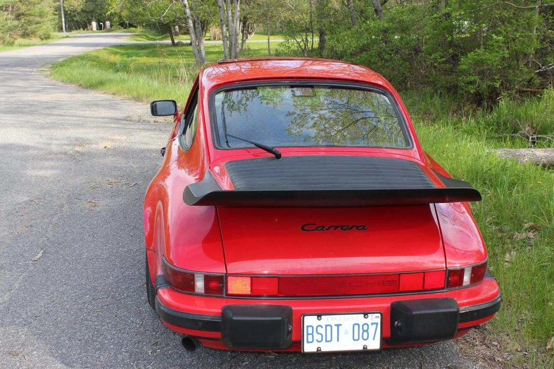 1988 Porsche 911 Carrera 3.2 - Image 14 of 31