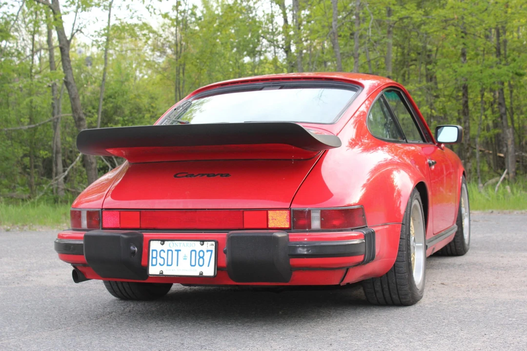 1988 Porsche 911 Carrera 3.2 - Image 17 of 31