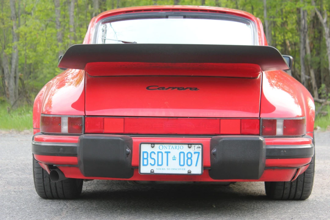 1988 Porsche 911 Carrera 3.2 - Image 16 of 31