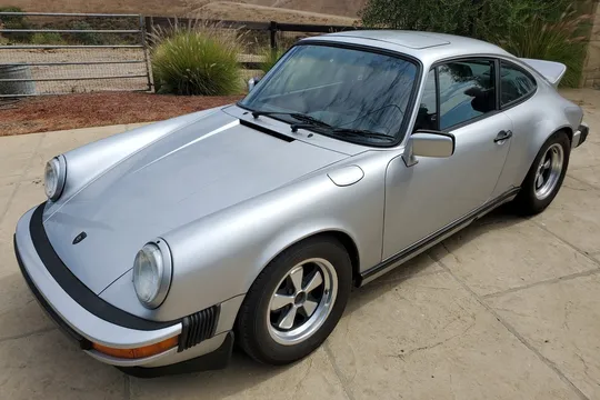 1988 Porsche 911 Carrera