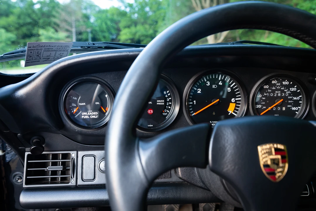 1988 Porsche 911 Carrera 3.2 - Image 23 of 31