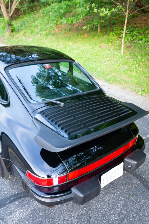1988 Porsche 911 Carrera 3.2 - Image 16 of 31