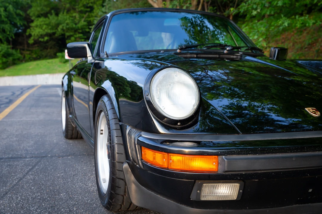 1988 Porsche 911 Carrera 3.2 - Image 11 of 31