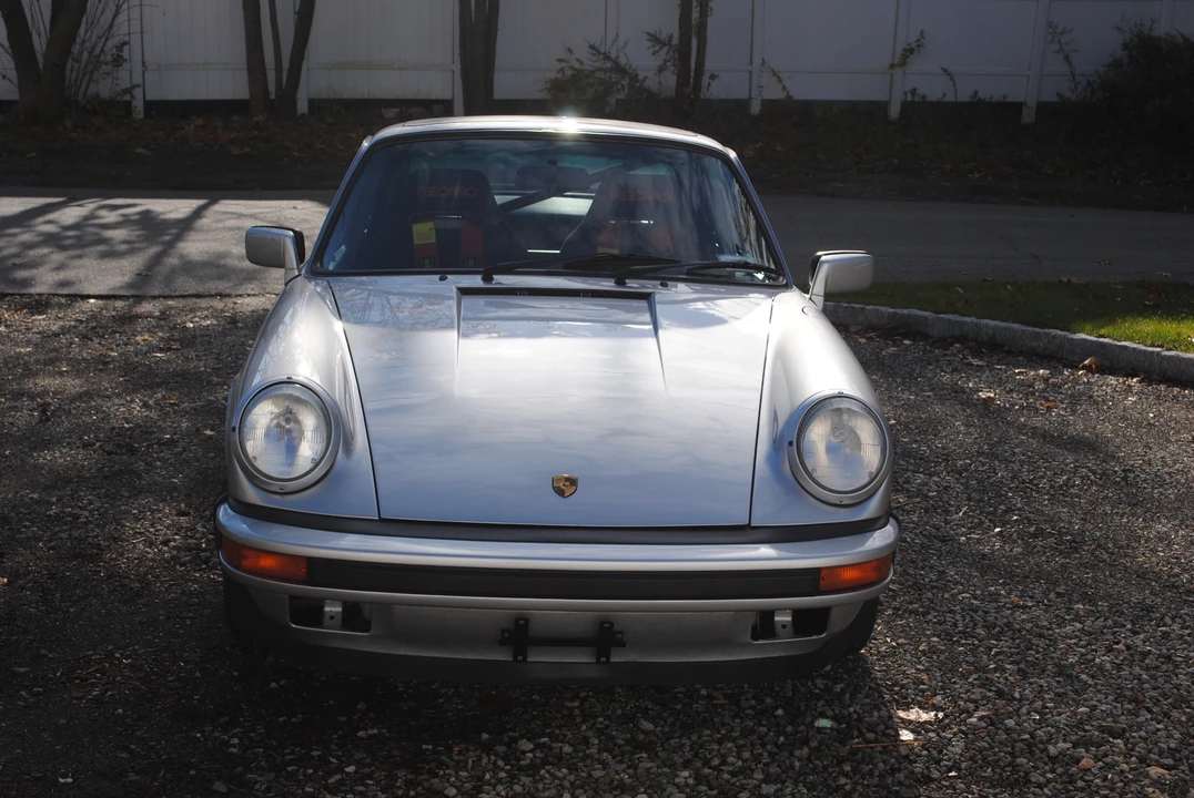 1988 Porsche 911 Carrera 3.2 - Image 13 of 31